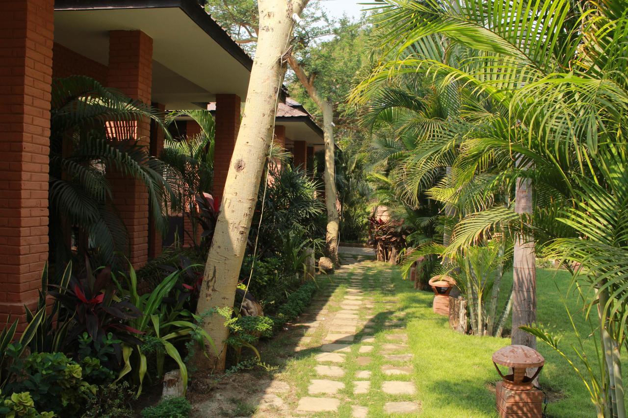 Bawga Theiddhi Hotel Баган Экстерьер фото